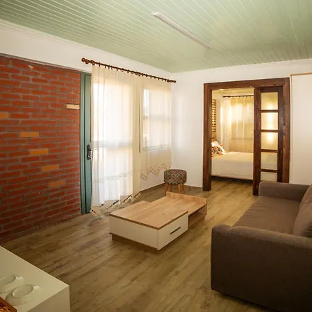 Hotel Paradise Butik *