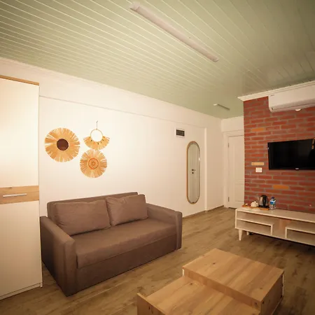 Hotel Paradise Butik İmroz
